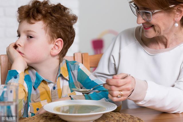 宝宝爱挑食就是不吃饭？发育迟缓让人心疼？只需三招轻松解决