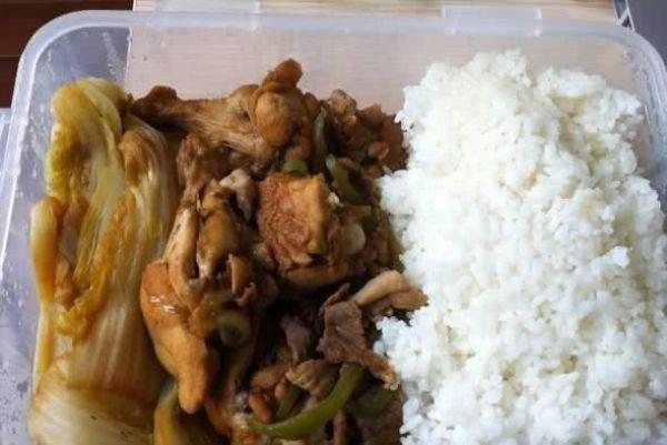 不想“坑娃”，这些食物别让孩子吃，可能会损害身体发育，别忽视
