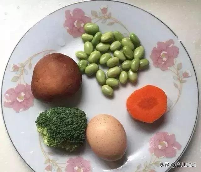 辅食推荐时间——什锦蔬菜瘦肉疙瘩面