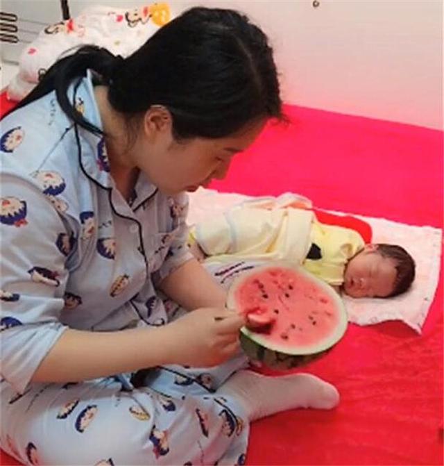 产妇坐月子中暑身亡：夏天坐月子，这些“习俗”别全信