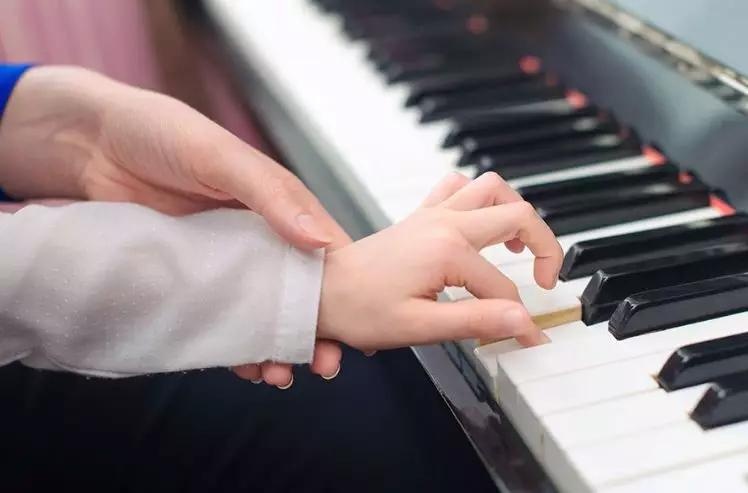 孩子错音多，家长不能全怪孩子，要帮助孩子解决问题！