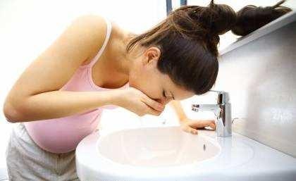 孕妇食道有“烧灼感”，可能是这6个原因导致，注意了