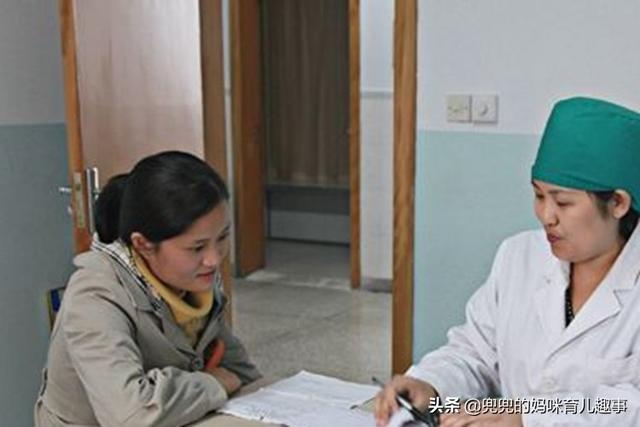 月子里宝妈涨奶怎么办？医生：做啥都别做这两件事，不然情况更糟