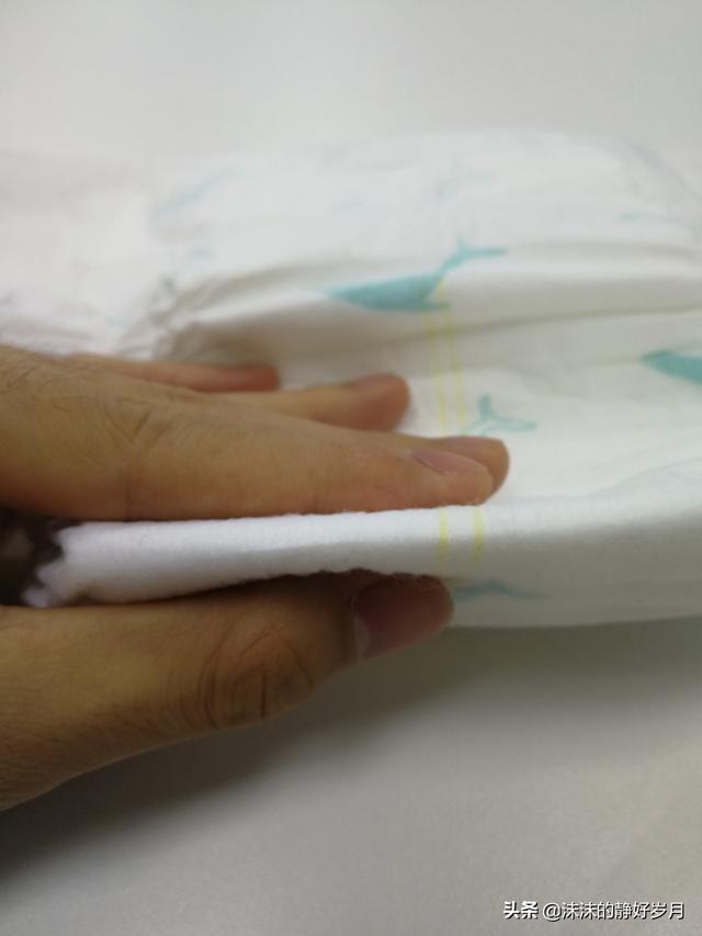 纸尿裤怎么选？宝妈不能只看吸水性，亲测告诉你还有哪些关键