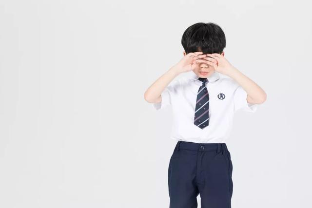 孩子迷恋手机怎么办？这位妈妈的做法，或许能治好你的心病
