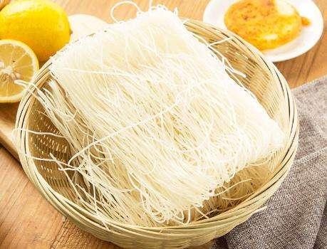宝宝说话晚，和你给孩子食物可能有关，别不信！