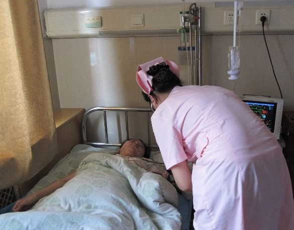 生完孩子后，宝宝和羊水会带走多少重量？