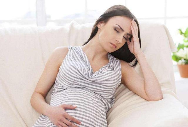 宝妈生下“兔唇娃”：孕期十分注意究竟为何？医生：全怪你老公
