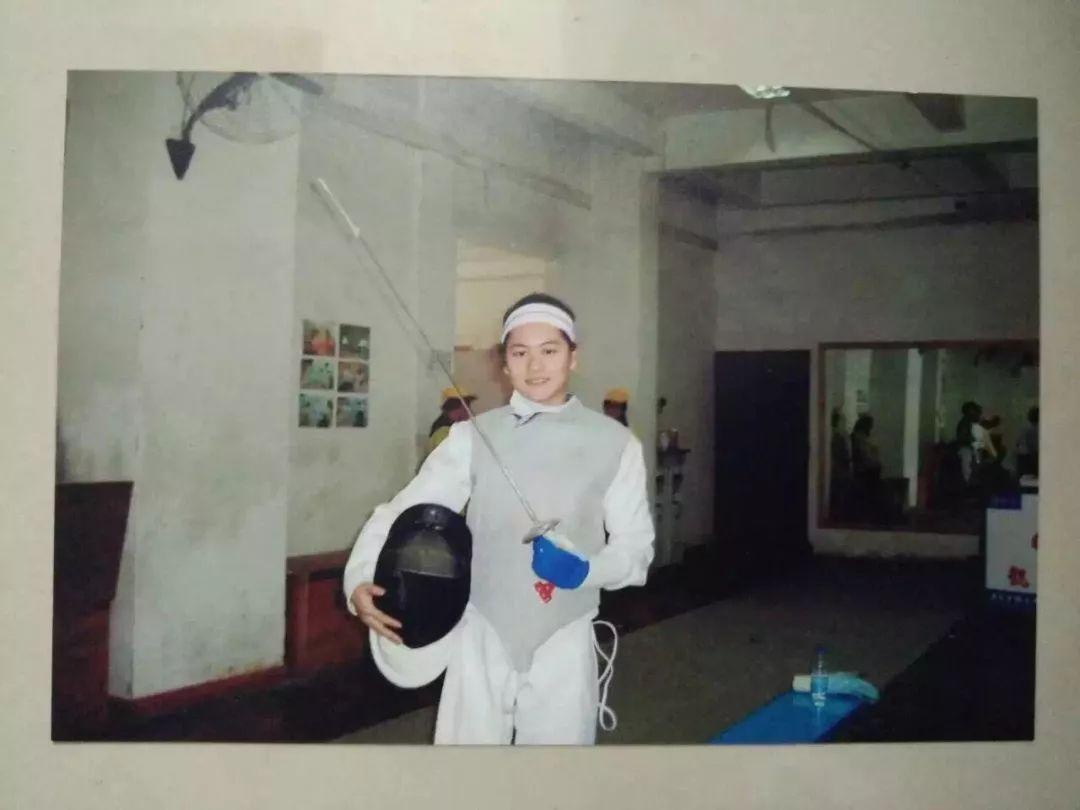江门独腿妈妈顺产一名6斤重女婴！