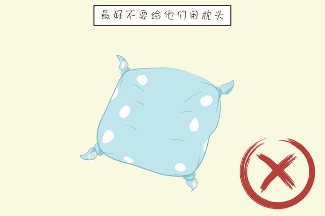?世界儿科专家建议：在婴儿1岁前，家长最好别给他们提前用枕头
