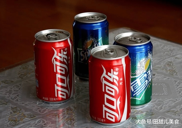 家长要注意，这3种饮料被医生拉进“黑名单”，依然有很多孩子喝