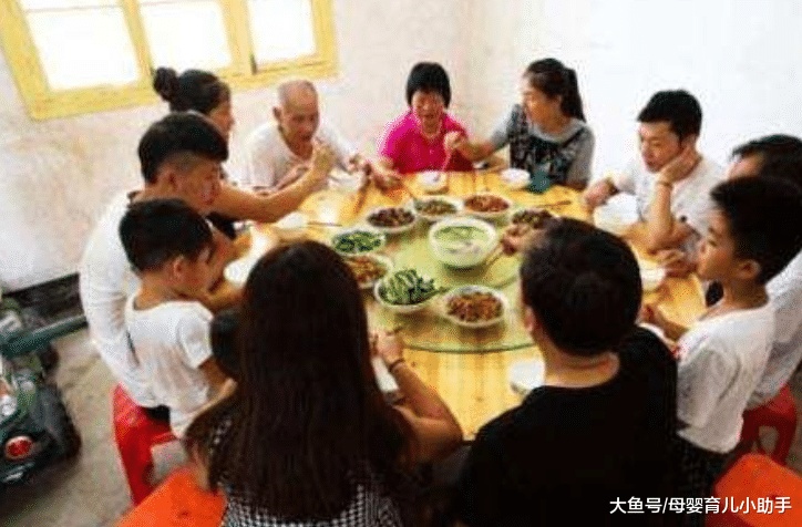 这4种孩子很让人讨厌，家长却察觉不到，不及时纠正以后坑的是孩子