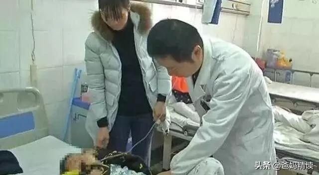 7岁男孩被残忍割舌，父亲跪地痛哭：全部是我的错
