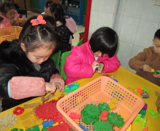 若工资允许，建议早给孩子买这些玩具，远离手机，锻炼动手能力