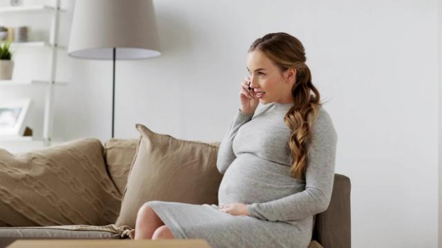 生孩子不痛又快的女人，多半有这4大特征