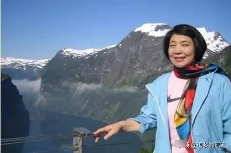 毕淑敏：告诉孩子，今生有三件事儿不能俭省！