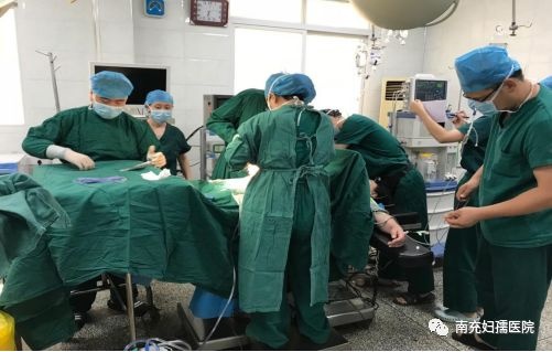 惊心动魄4分钟！南充妇孺医院上演生死大营救…