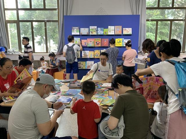 书香社会，从“书香童年”开始