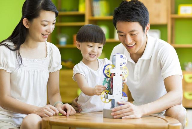为什么孩子受伤了，你却不知道？亲子沟通的3大“雷区”别踩中