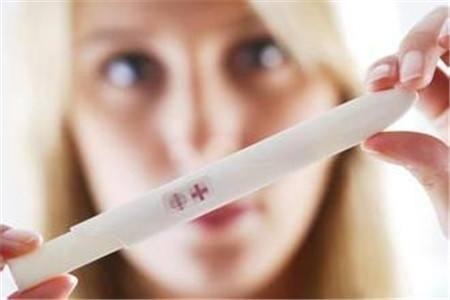 胎儿最害怕这“9件事”，孕妇要注意，别影响到胎儿发育