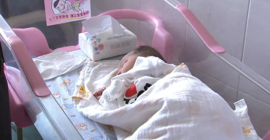 第28个世界母乳喂养周：母乳喂养，生命之根！