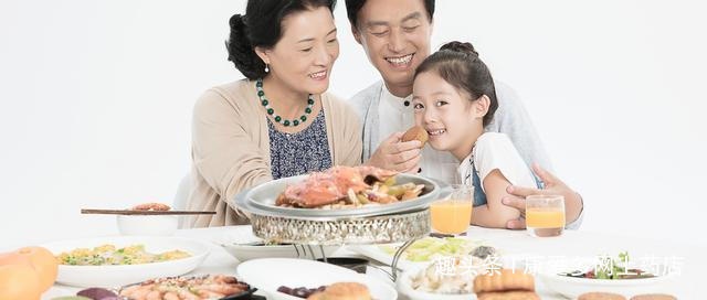 孩子不肯吃饭是什么原因？家长应该是做错了其中5点......