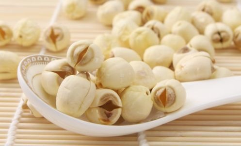 孕期去胎毒，孕妈不妨多吃这几种食物，胎儿出生后皮肤也光滑白嫩