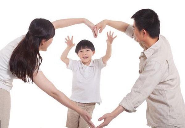 聪明家长会培养孩子三种品质，比成绩更重要，成就他们一生
