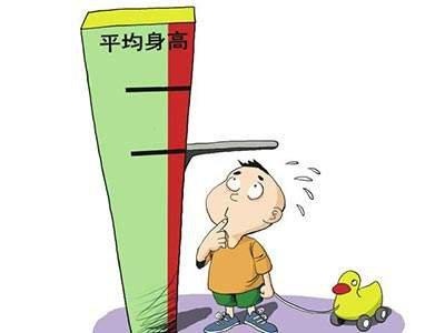 孩子每年长高不到5厘米，身高低于同龄人，小心是这个病...