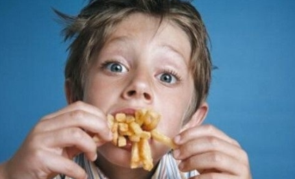 婴幼儿饮食常见的4大误区，很多家长都会犯，看你中招了没
