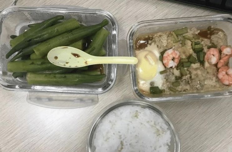 女子网上晒婆婆做的月子餐，网友纷纷点赞，真是有福气！