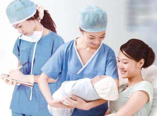 育儿：进产房前除了带纸巾，备这3样的产妇，医生见了都会夸！
