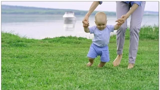 孩子这种表现不是缺钙！妈妈别再被坑了