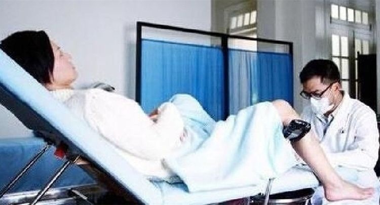 生孩子遇上男医生怎么办？其实，孕妈妈们都误会男医生了！