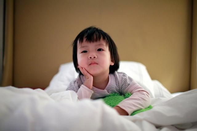 孩子爱“发呆”，嘘！别轻易打扰Ta，会带给你意外惊喜