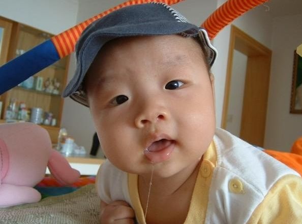 医生苦劝：最容易毁娃的3种辅食，很多家长不知道，别坑娃了