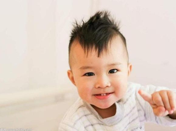 孩子从小表现出的5个“高智商”特征，很多家长埋没了，非常可惜