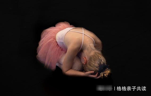 “半年工资，不够养一个暑假里的孩子！”父母的焦虑会毁掉下一代