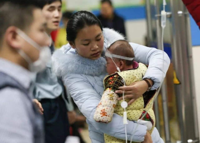 宝宝出生后，这2个阶段最容易生病，家长提前掌握让娃少遭罪！