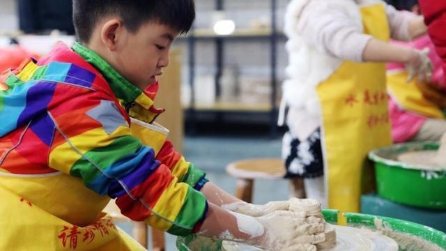 妈妈越“败家”，孩子越优秀，过来人：不是忽悠人的，有点道理