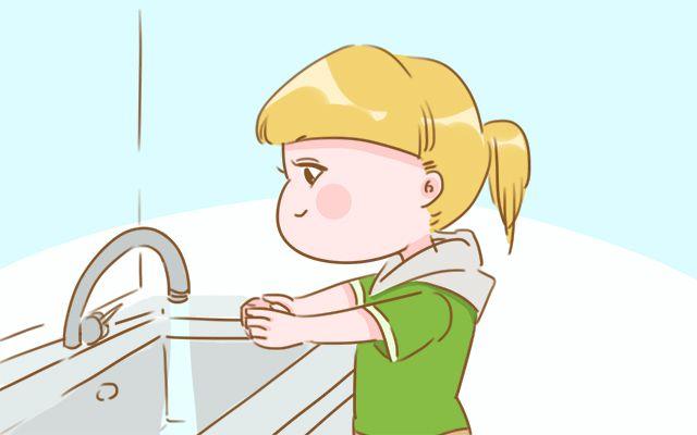 三岁前，孩子妈妈带和奶奶带有啥不同？网友：幸亏我的娃自己带