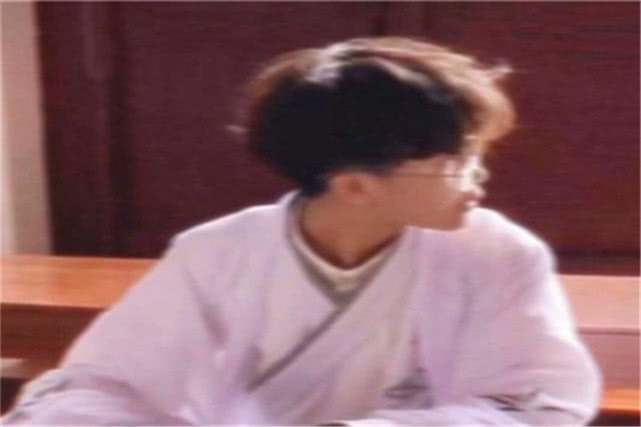 这3个标志，表明男生身高会突破185，全中不用担心迟早会长的