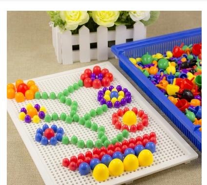 幼儿哭闹直接手机给他止哭太普遍了，瞧瞧下图家长这么做，太对了
