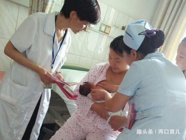 产后24小时对女性有多重要？做到这几件事，对宝妈和宝宝都好