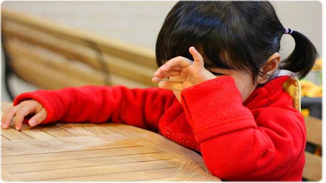 &quot;妈妈，我好累&quot;女孩留下遗言寻死，原因令人揪心