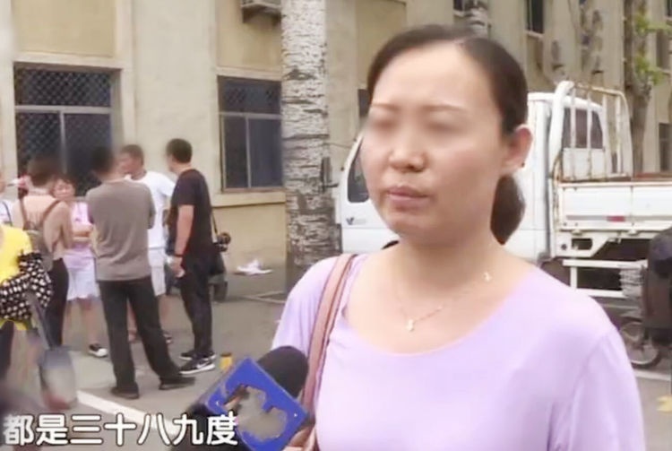 暑期游泳班隐患多，10天课程致近70个孩子病毒感染，持续高热一周