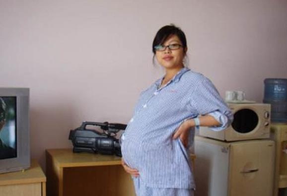 进入孕晚期，担心羊水早破？孕妈要守住这3个底线