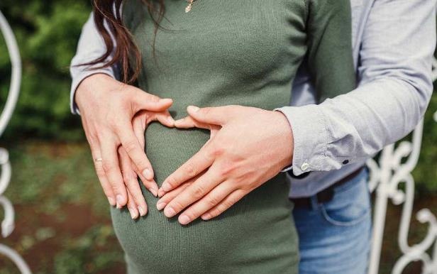 胎儿大脑发育有3个关键期，为了生一个聪明宝宝，孕妈别错过