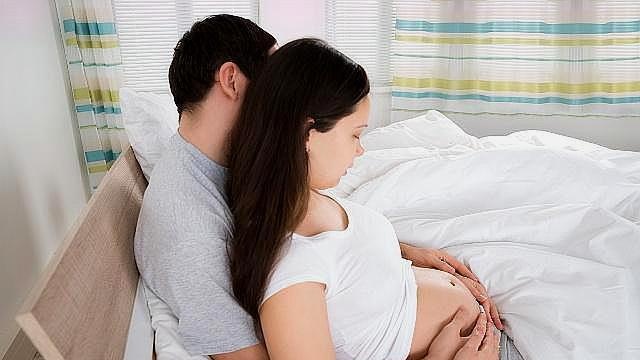 进入孕晚期，担心羊水早破？孕妈要守住这3个底线