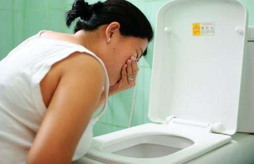 女人怀孕后都会孕吐吗？若你有这三种情况，孕早期可能挺轻松！